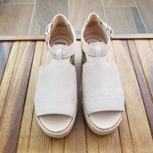 Dr. Scholl's Brie Platform Wedge - peep toe